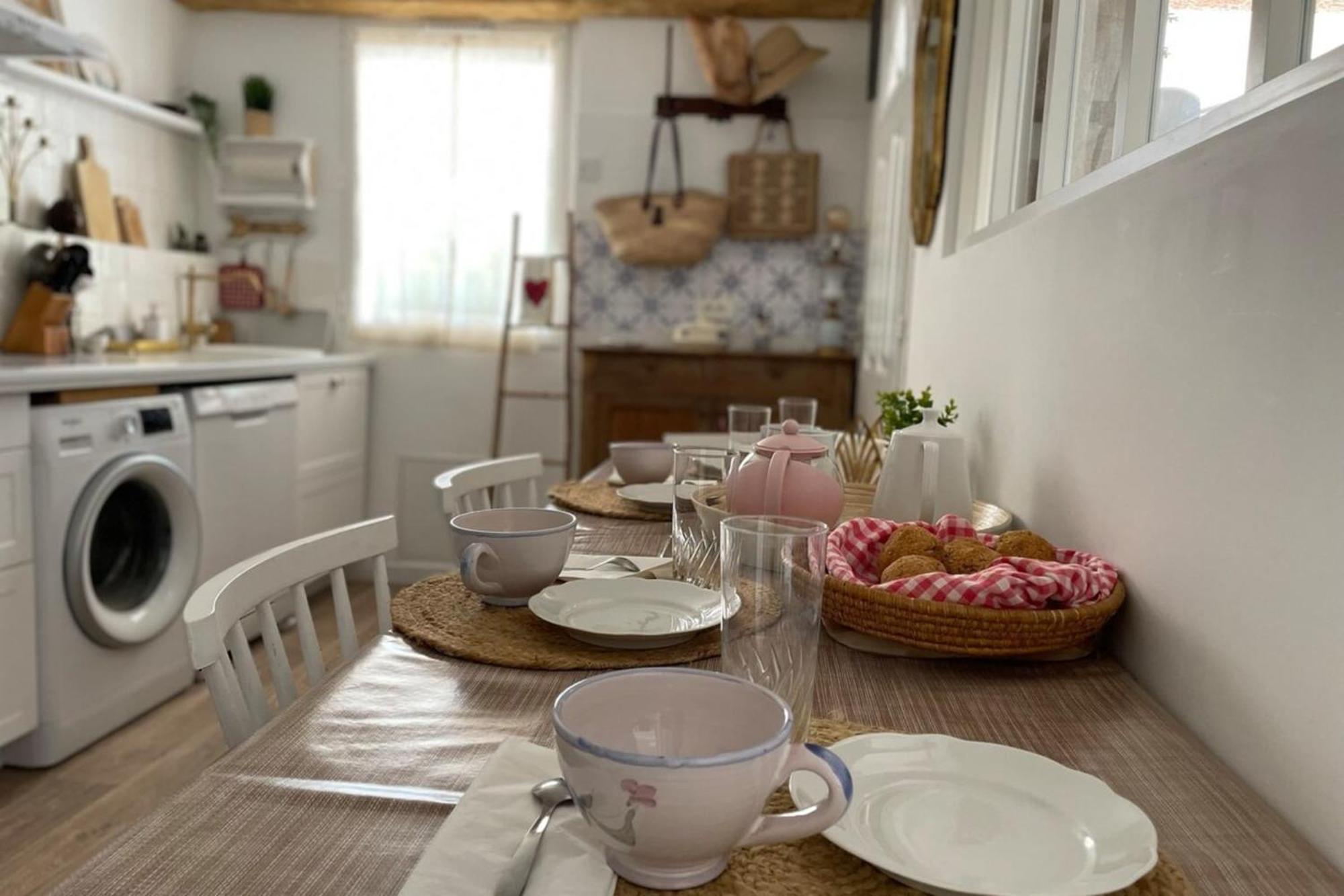 Charming Air-Conditioned One-Bedroom 150M From Cavaliere Beach Le Lavandou Exterior photo
