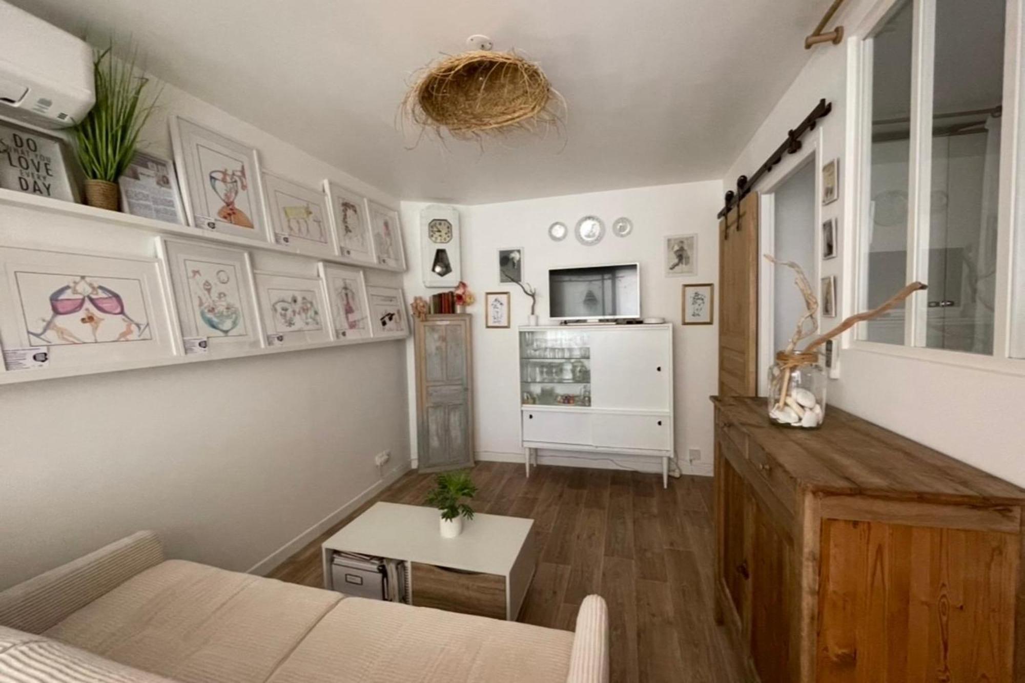 Charming Air-Conditioned One-Bedroom 150M From Cavaliere Beach Le Lavandou Exterior photo