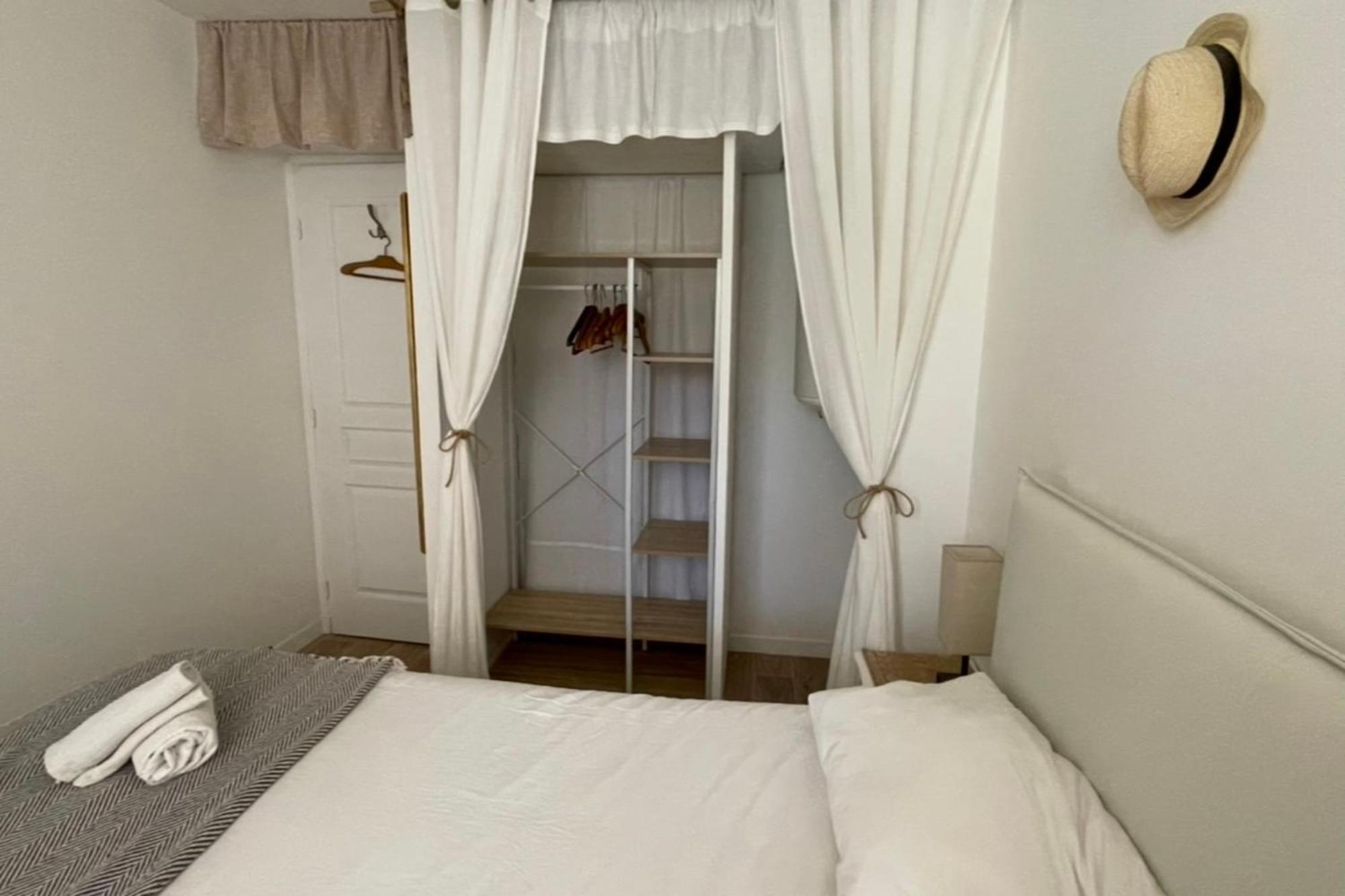 Charming Air-Conditioned One-Bedroom 150M From Cavaliere Beach Le Lavandou Exterior photo